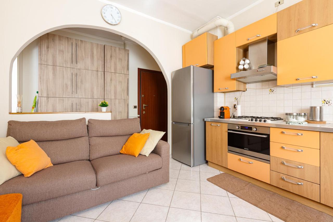 Apartamento Udine M2 Balcony Apt Milán Exterior foto