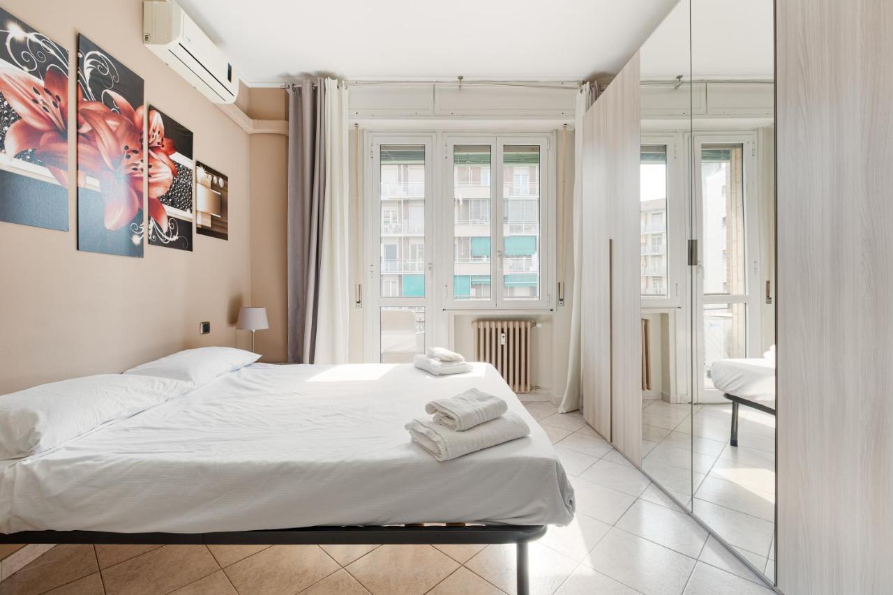Apartamento Udine M2 Balcony Apt Milán Exterior foto