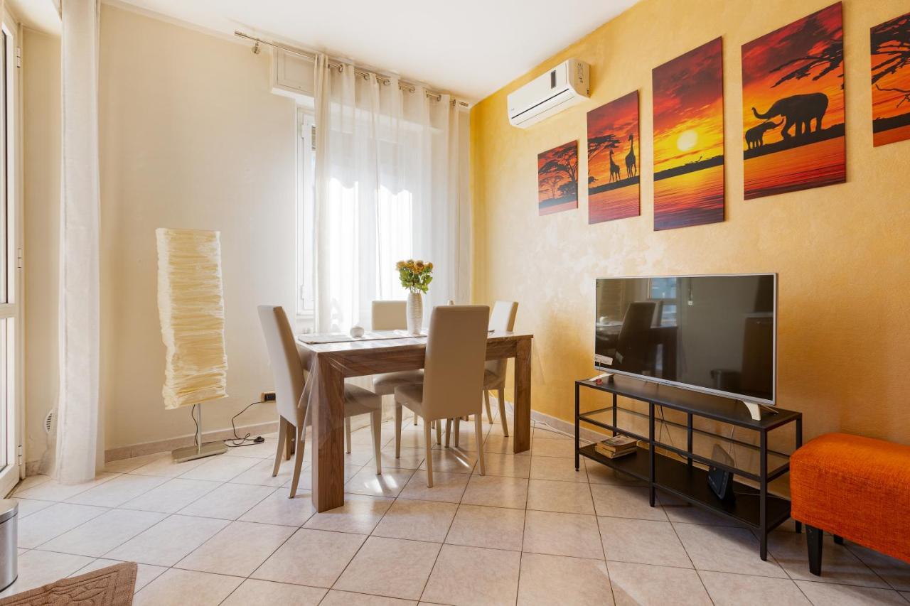 Apartamento Udine M2 Balcony Apt Milán Exterior foto