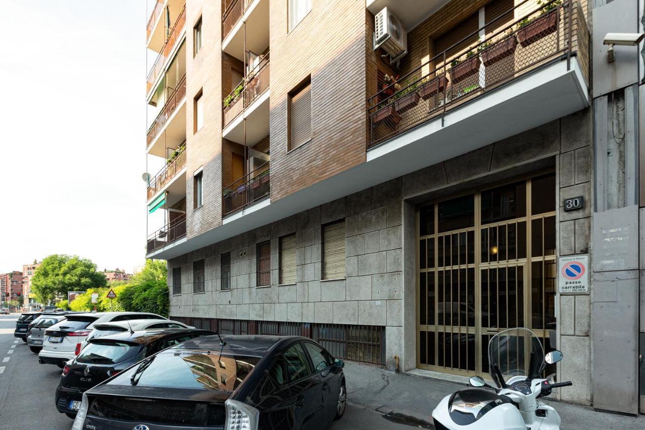 Apartamento Udine M2 Balcony Apt Milán Exterior foto