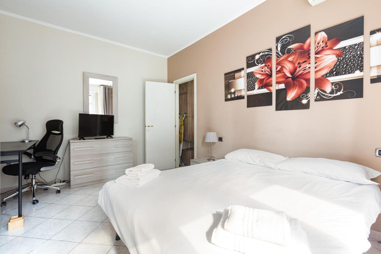 Apartamento Udine M2 Balcony Apt Milán Exterior foto